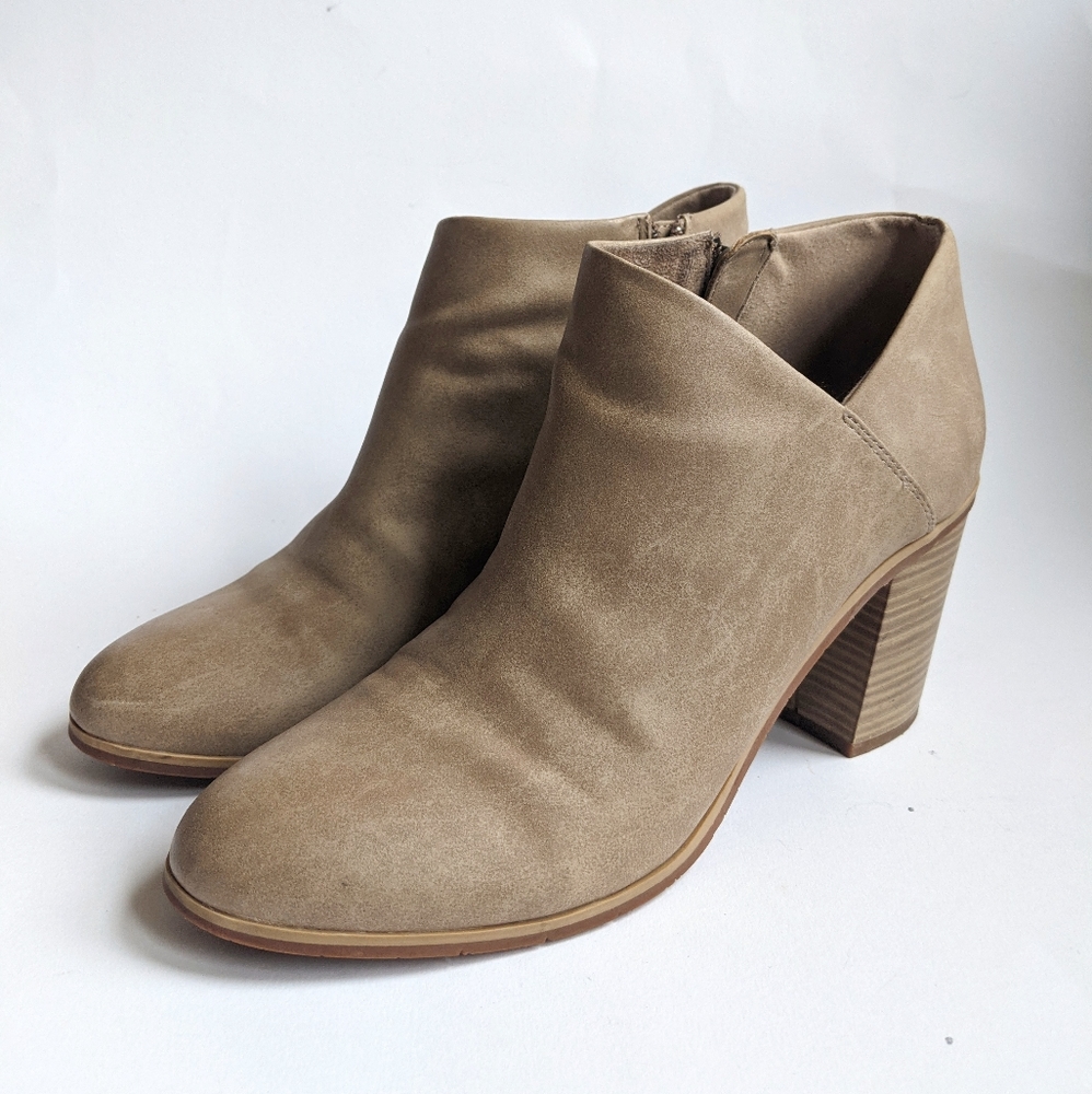 Free People BC Footwear vegan heeled taupe booties